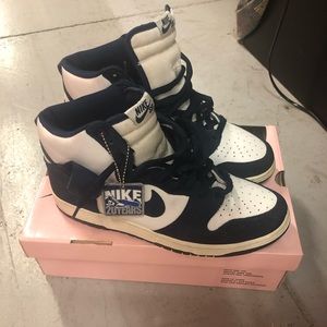 NIKE SB HIGH (Be True To Your Old School) SZ 10.5